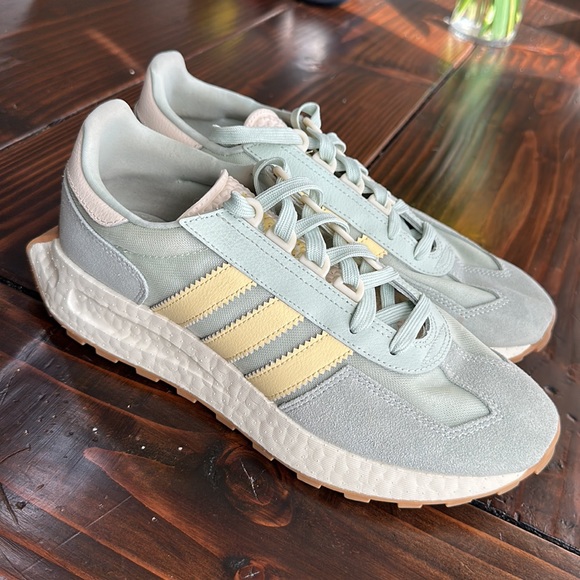 Adidas Retrophy E5 sneaker - Picture 2 of 4